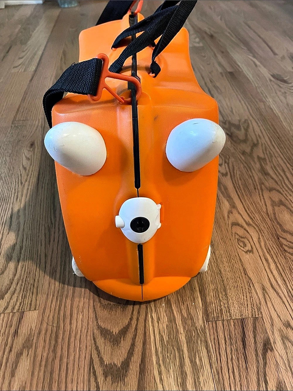 Trunki Ride-On Suitcase Orange - Picture 4 of 9